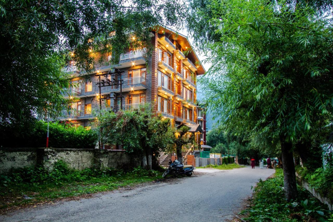 Suryansh Regency Manali Centrally Heated Air Cooled With Private Balconies - Manali (Himachal Pradesh), Manali